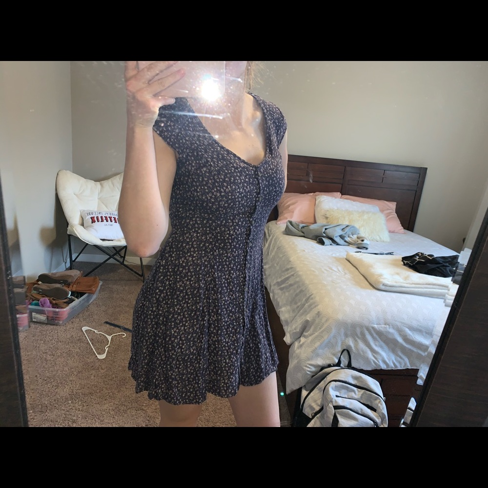 American Eagle Dress !!